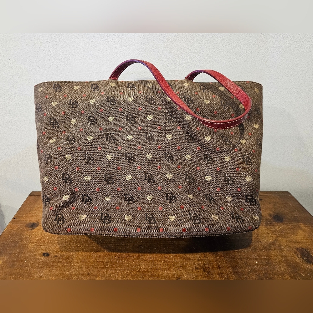 LTD EDITION Vintage Dooney & Bourke DB Monogram Heart Tote Shoulder Bag - Picture 4 of 12